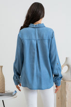 Load image into Gallery viewer, Chambray Denim Top
