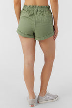 Load image into Gallery viewer, Tasia Oil Green Short
