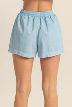 Load image into Gallery viewer, Light Denim shorts

