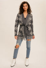 Load image into Gallery viewer, Aztec Print Cardigan
