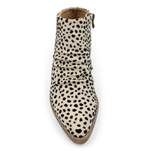 Load image into Gallery viewer, Seren white sand leopard boot
